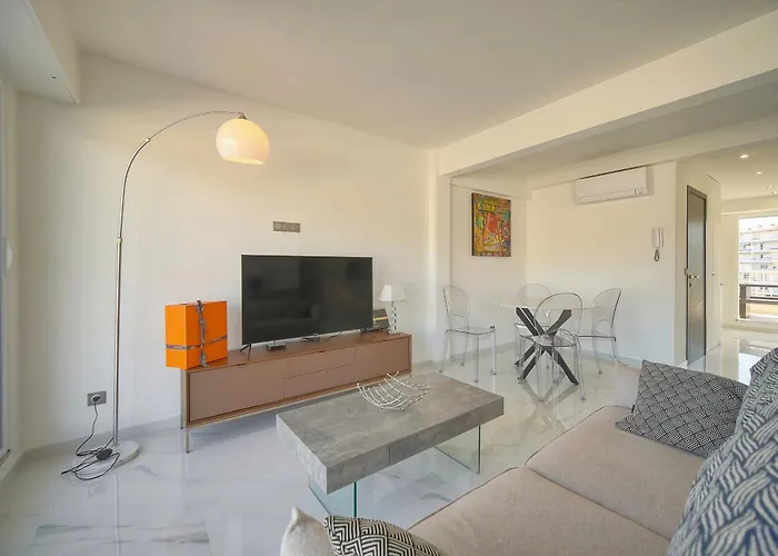 Coco - Spacieux - Luxueux - Vca Cannes